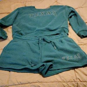 2 piece short lounge set